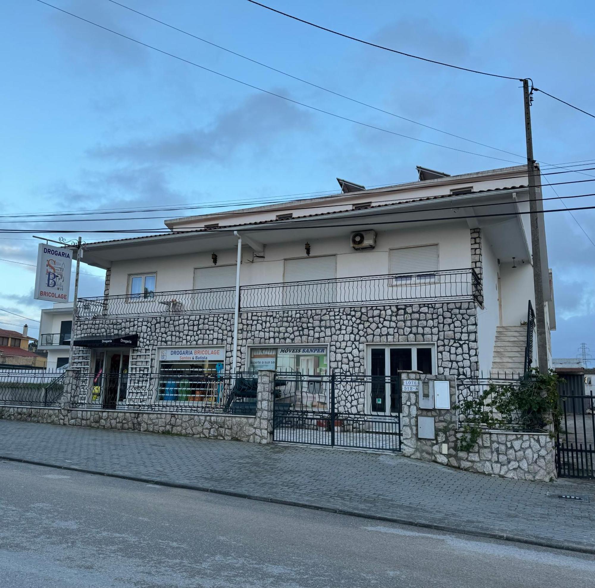 Alojamento Das Laranjeiras Fernão Ferro Extérieur photo